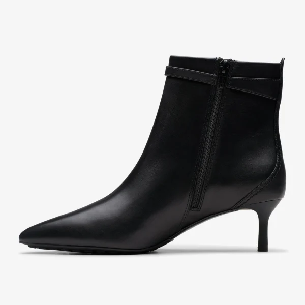 Clarks Adela Up<Women Dress Shoes | Boots & Booties