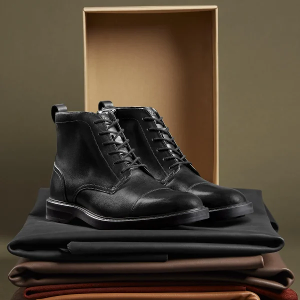 Clarks Aldwin Cap< Boots | Dress Shoes