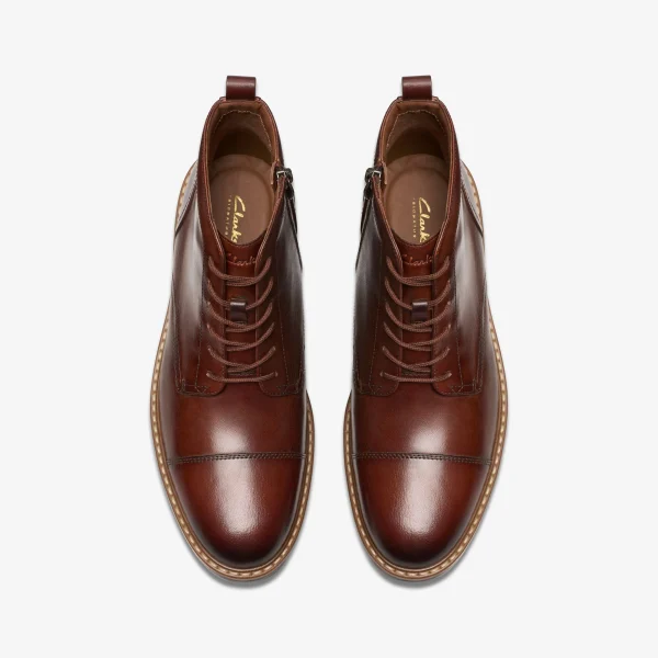 Clarks Aldwin Cap< Boots | Dress Shoes