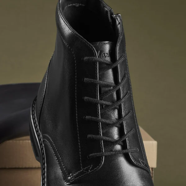 Clarks Aldwin Cap< Boots | Dress Shoes
