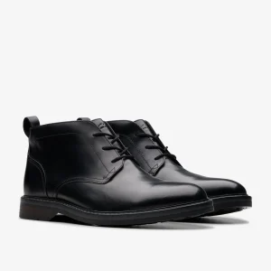 Clarks Aldwin Chukka< Boots | Dress Shoes