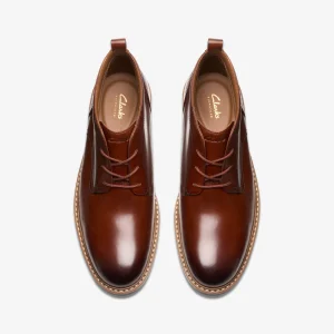 Clarks Aldwin Chukka< Boots | Dress Shoes