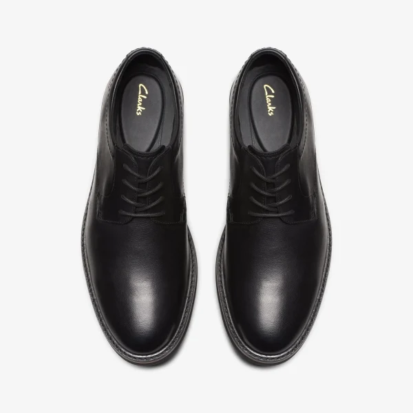 Clarks Atticus Lace< Dress Shoes | Casual Dress Shoes