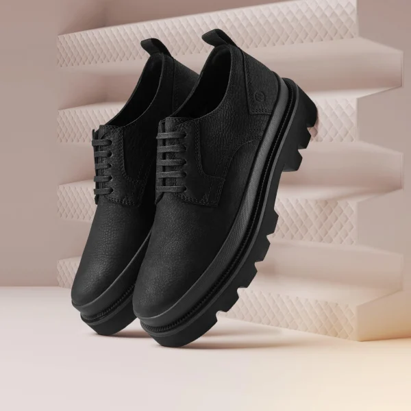 Clarks Badell Lace< Casual Dress Shoes