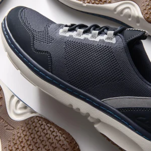 Clarks Pro Knit< Sneakers