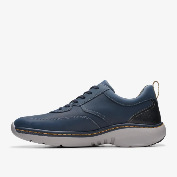 Clarks Pro Lace< Sneakers