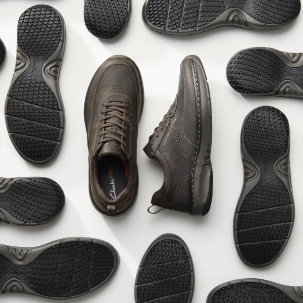 Clarks Pro Lace< Sneakers