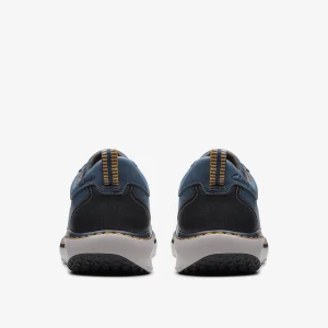 Clarks Pro Lace< Sneakers