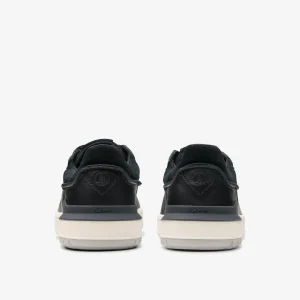 Clarks Courtlite 2 Run< Sneakers