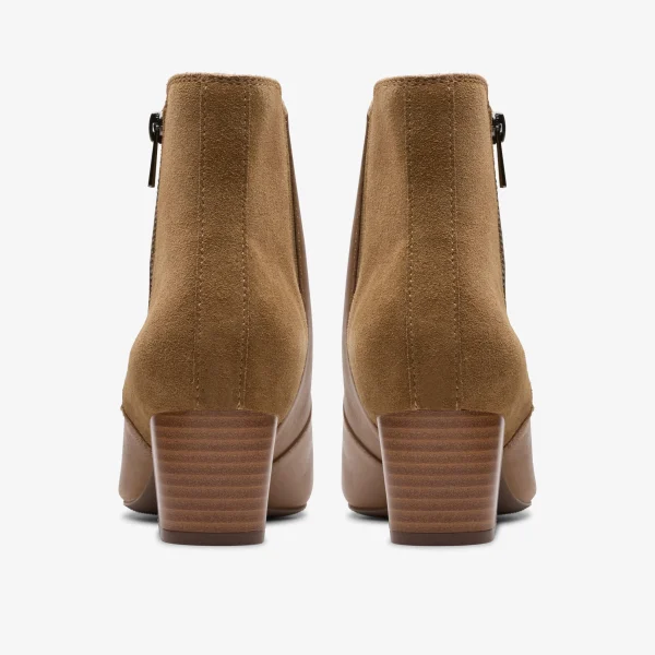 Clarks Ellanie Vibe<Women Boots & Booties