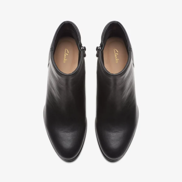 Clarks Freva 55 Zip<Women Dress Shoes | Boots & Booties