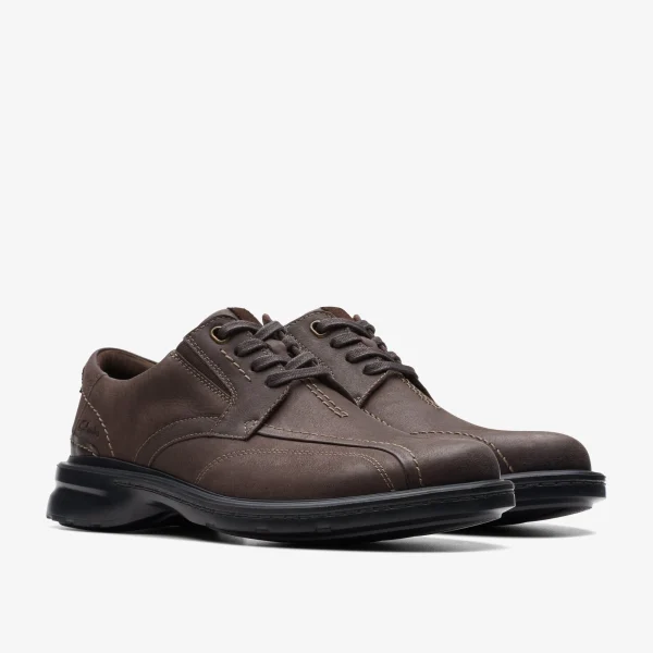 Clarks Gessler Lace< Dress Shoes | Casual Dress Shoes