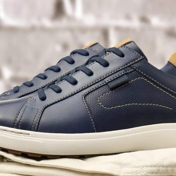Clarks Mapstone Lace< Sneakers