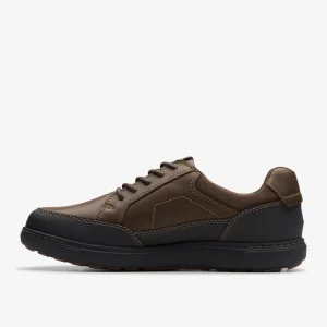 Clarks Mapstone Lo Gore-Tex< Sneakers | Casual Dress Shoes