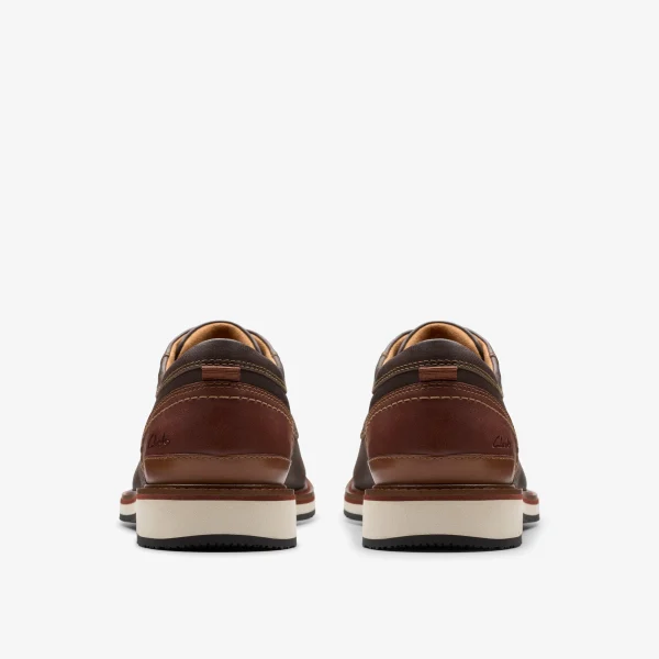 Clarks Monahan Plain< Casual Dress Shoes