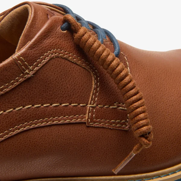 Clarks Monahan Plain< Casual Dress Shoes