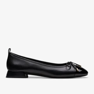 Clarks Ubree 15 Poppy<Women Slip-Ons | Dress Shoes