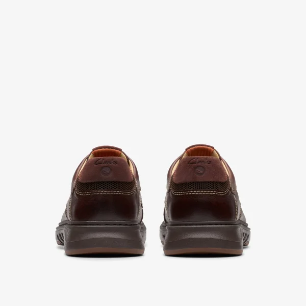 Clarks Un Briley Lace< Casual Dress Shoes