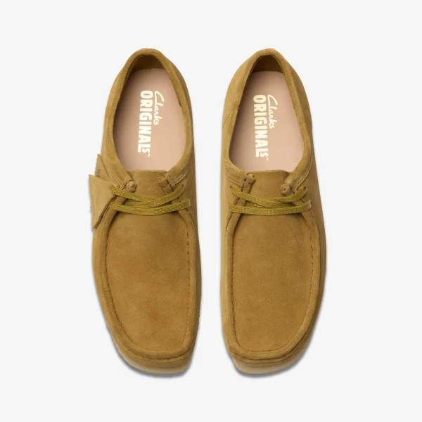 Clarks Wallabee< Wallabees