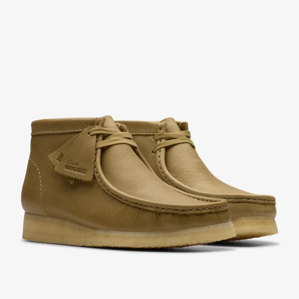 Clarks Wallabee Boot< Wallabees