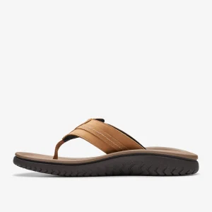 Clarks Wesley Sun< Sandals & Flip Flops